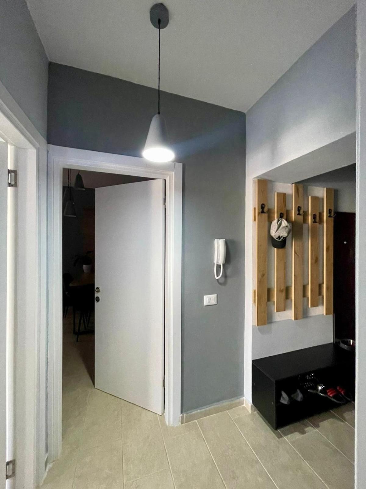 Olive House * Golem (Tirana)